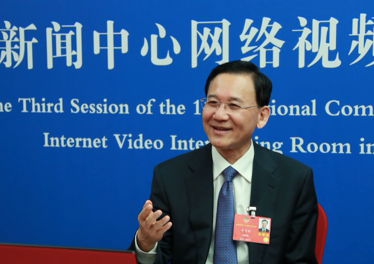 李守镇谈中小学网络教学问题：教育的根本任务不是应试